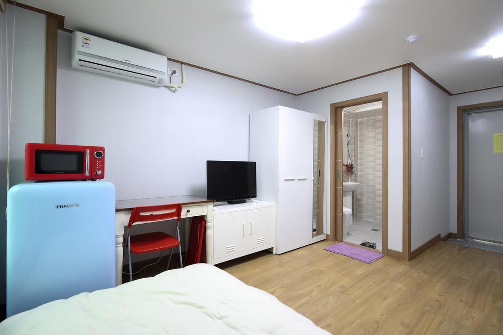 Sb House Hotel Szuvon Kültér fotó
